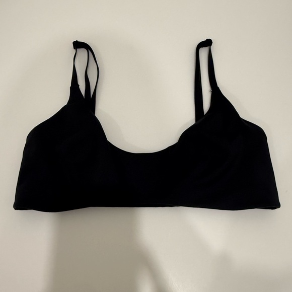 NikeSKIMS MATTE MICRO SCOOP BRA | OBSIDIAN M - Picture 2 of 5